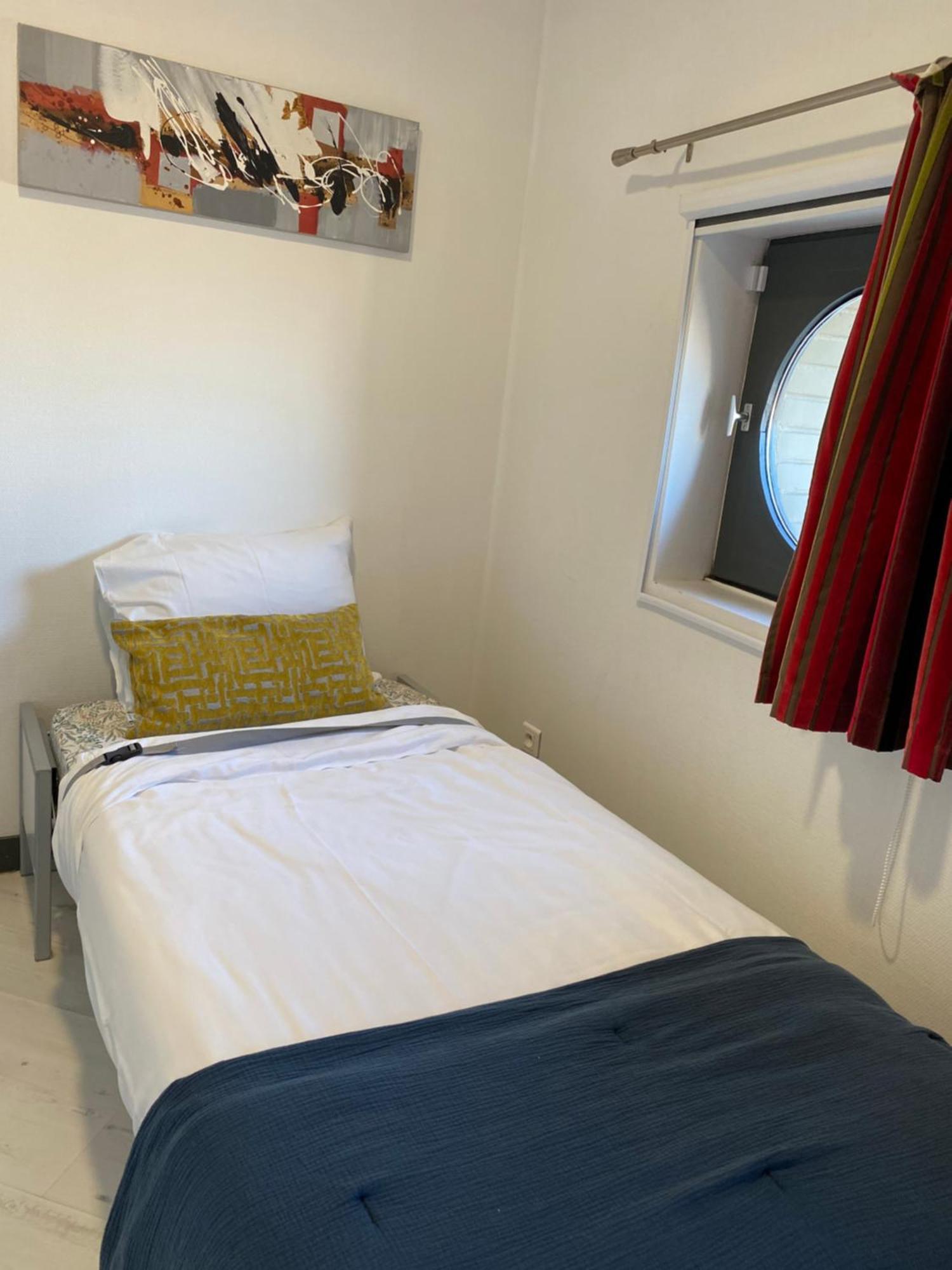 Residence Cosyade Equipee D'Un Parking Prive Gratuit Bourbourg Kültér fotó