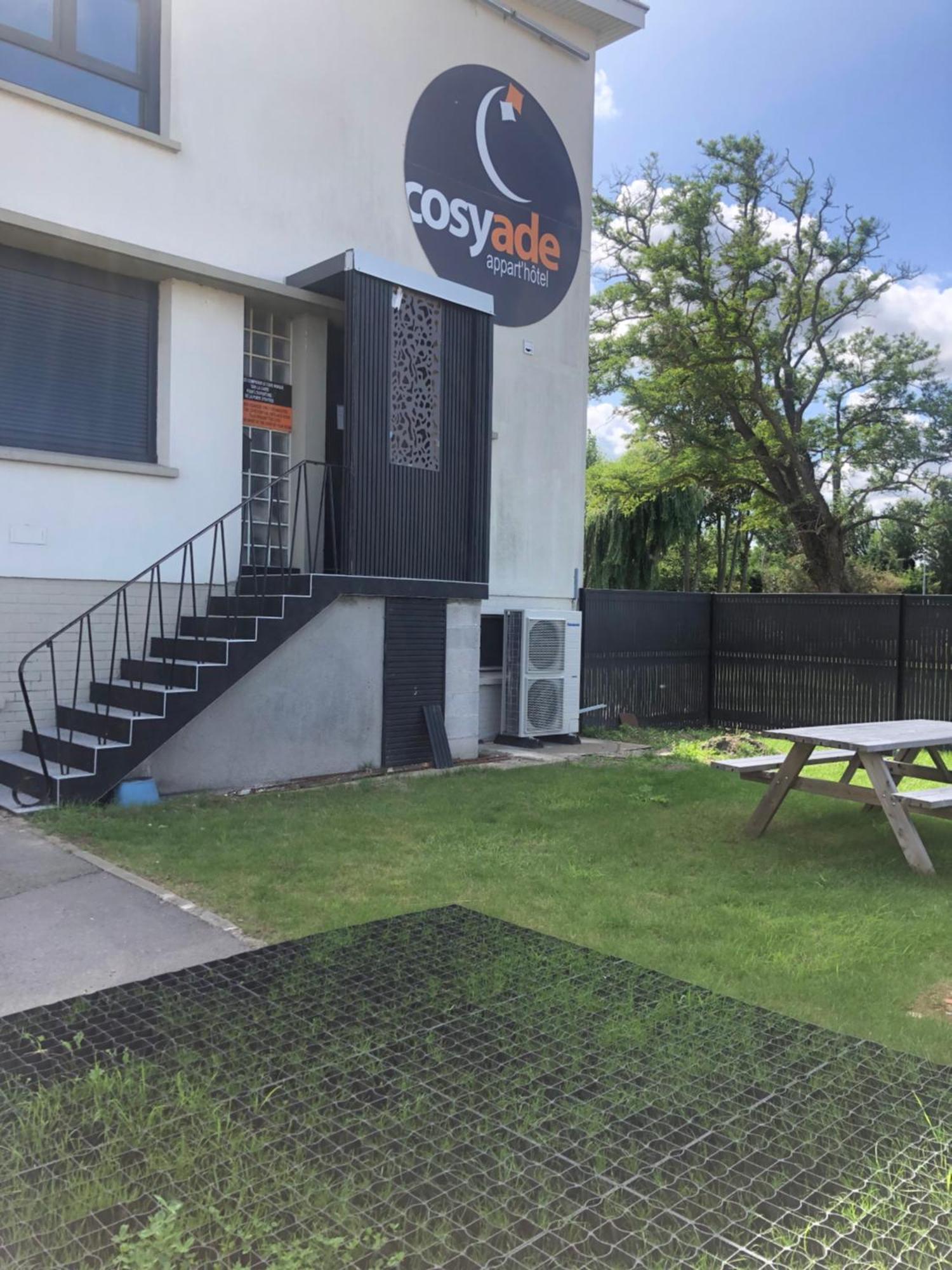 Residence Cosyade Equipee D'Un Parking Prive Gratuit Bourbourg Kültér fotó
